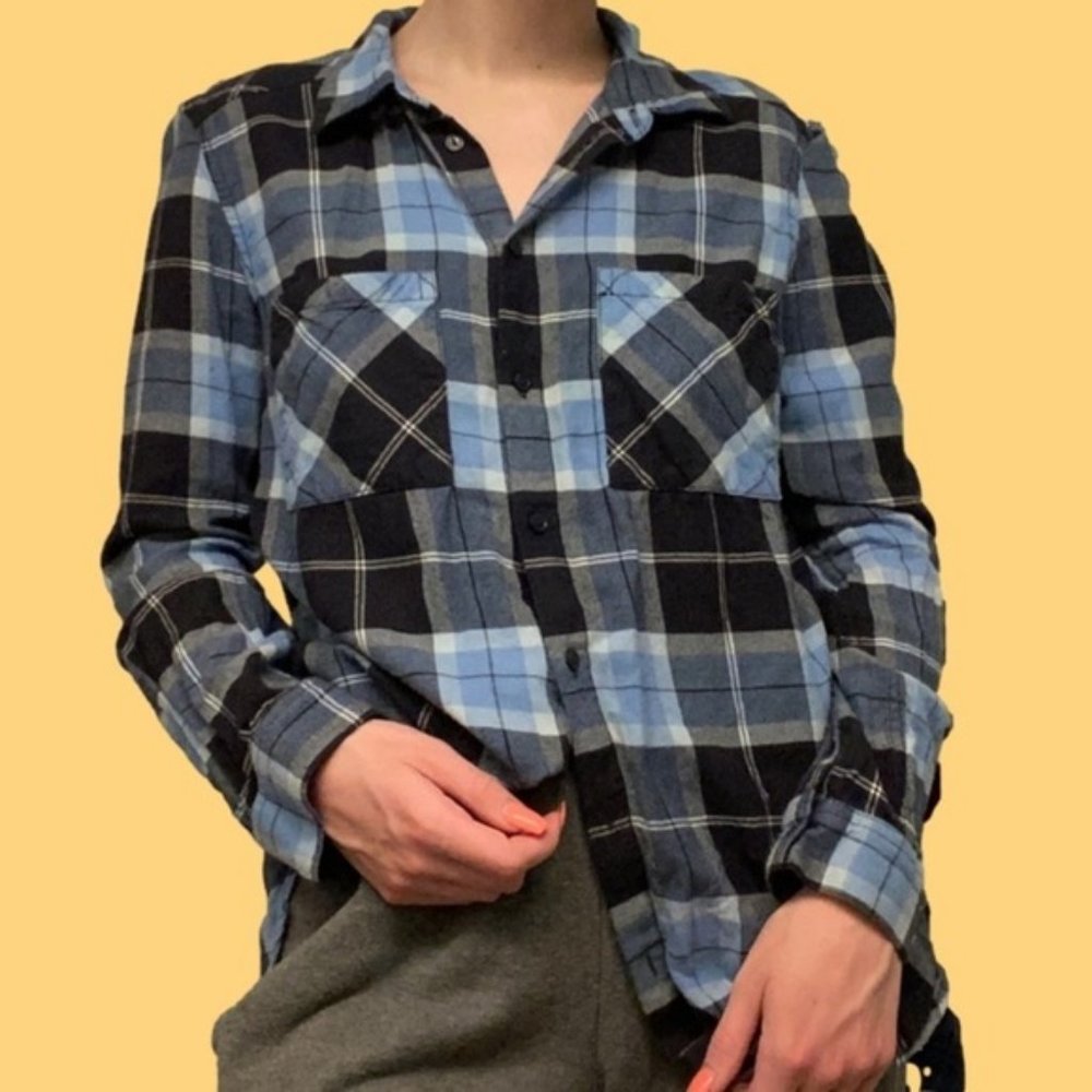 𝅺h&m divided men’s/women’s flannelin perfect condition! fits size s/xs female